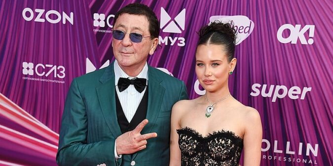 Григорий Лепс решил жениться на 18-летней студентке